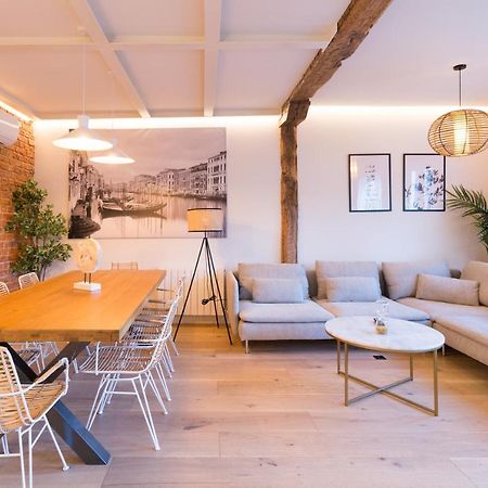 New Abando Ac By Staynnapartments Bilbao Bagian luar foto